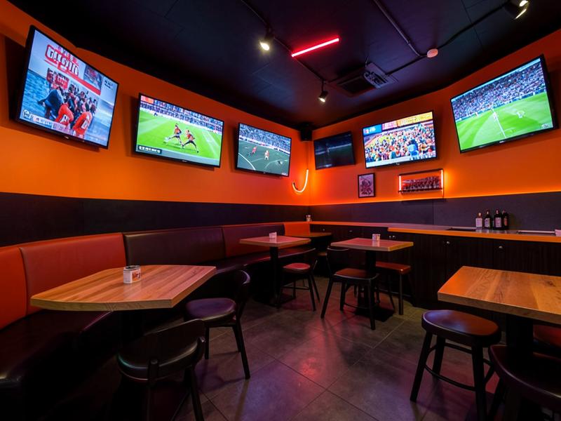 Sport Bar La Roja